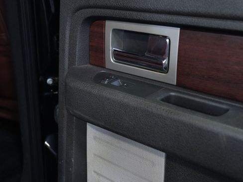 Used 2013 Ford F150 King Ranch w/ King Ranch Chrome Pkg AWD/4WD image 30