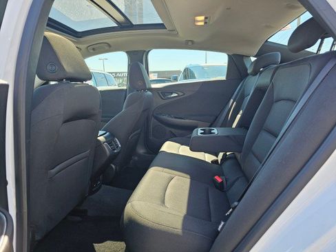 Used 2018 Chevrolet Malibu LT FWD image 20