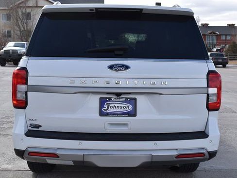 Used 2024 Ford Expedition XLT image 6