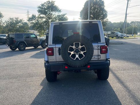 Used 2020 Jeep Wrangler Unlimited Rubicon AWD/4WD image 5