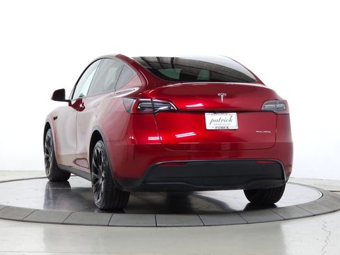 Used 2024 Tesla Model Y Long Range AWD/4WD image 6