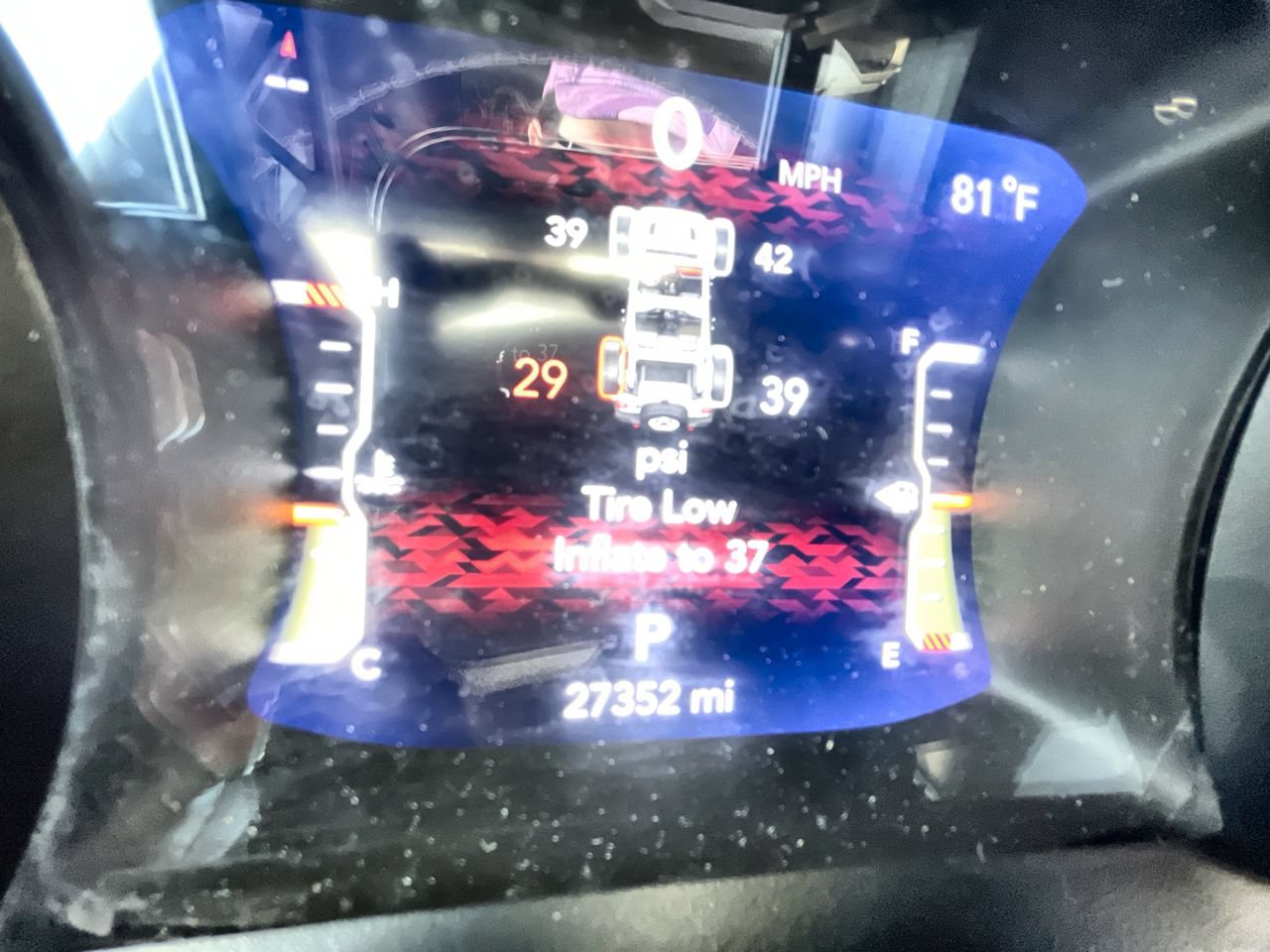 Used 2025 Jeep Wrangler Unlimited Rubicon AWD/4WD image 12