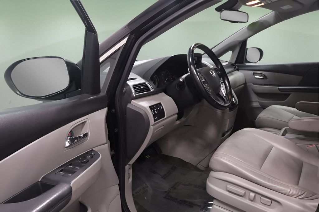 Used 2016 Honda Odyssey EX-L image 9