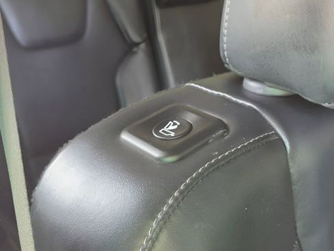 Used 2021 Kia Telluride S AWD/4WD image 7