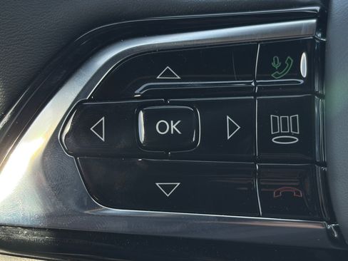 New 2026 Jeep Grand Cherokee L Summit AWD/4WD image 32