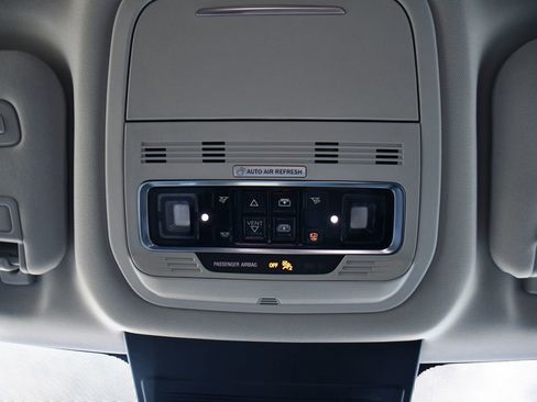 New 2026 Lincoln Nautilus Reserve AWD/4WD image 31