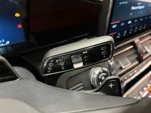 Used 2023 Lincoln Navigator L Reserve AWD/4WD image 17
