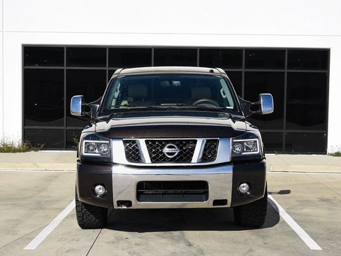 Used 2015 Nissan Titan SL w/ SL Max Utility Package image 4