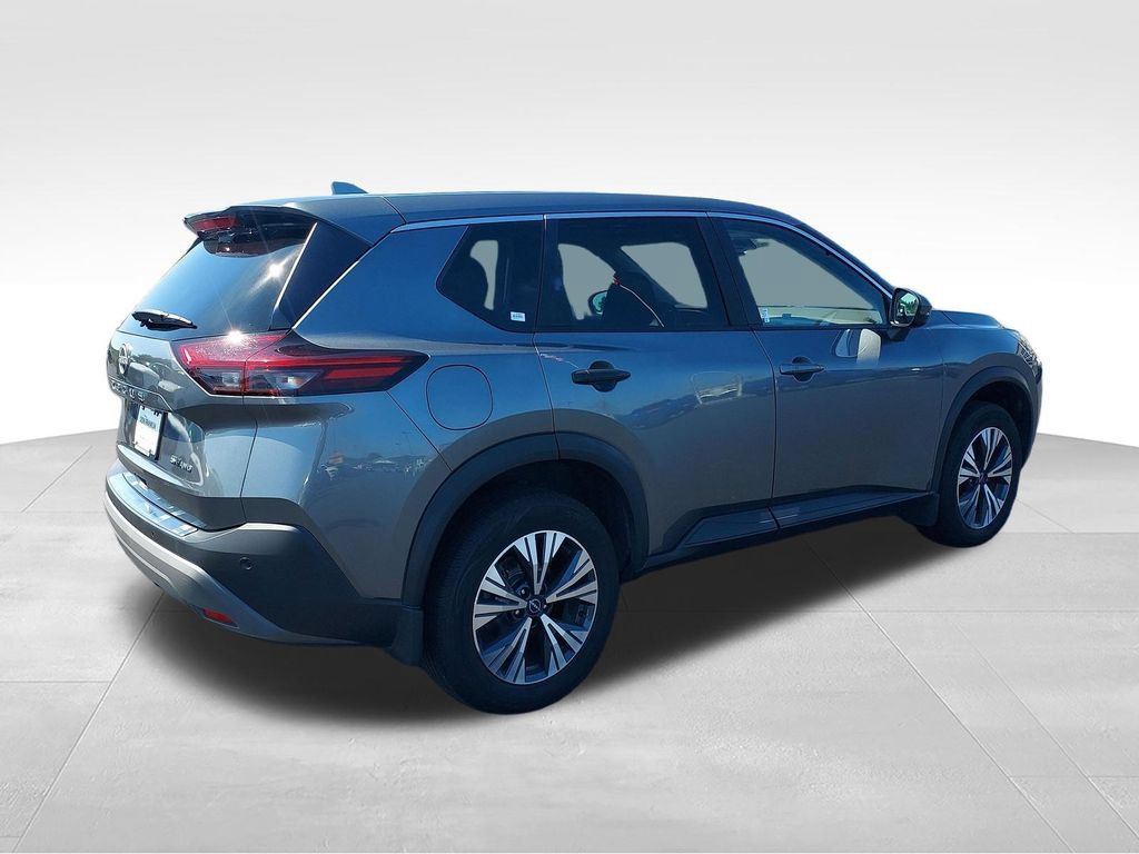 Used 2022 Nissan Rogue SV AWD/4WD image 5