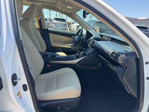 Used 2015 Lexus IS 250 w/ Navigation System Package RWD image 19