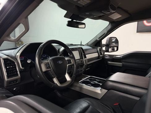 Used 2020 Ford F350 Lariat w/ Lariat Ultimate Package AWD/4WD image 14