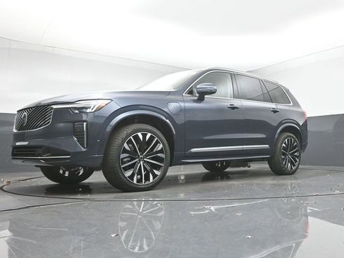 New 2026 Volvo XC90 T8 Ultra w/ Protection Package Premier AWD/4WD image 41