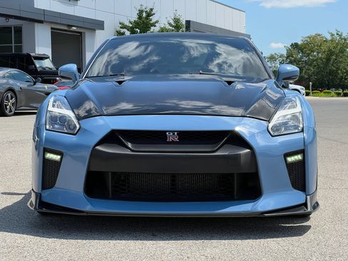 Used 2016 Nissan GT-R Black Edition AWD/4WD image 5
