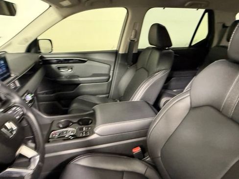 Used 2025 Honda Pilot EX-L image 28