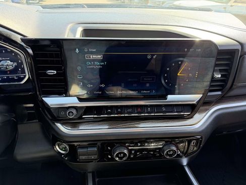 Used 2022 Chevrolet Silverado 1500 RST image 22