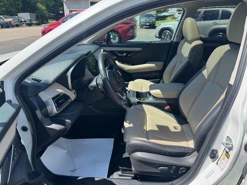 Used 2024 Subaru Outback Limited AWD/4WD image 13