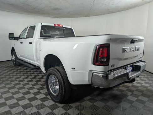 New 2026 RAM 3500 Tradesman AWD/4WD image 4