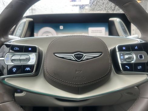 Used 2023 Genesis G90 3.5T image 24