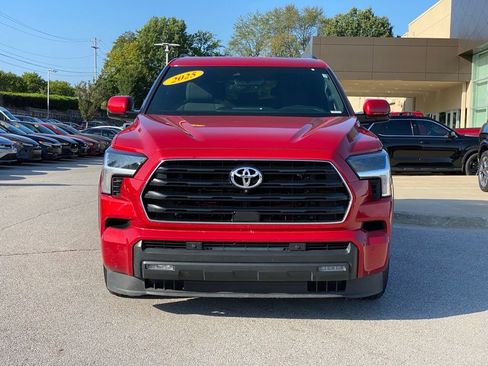 Used 2025 Toyota Sequoia SR5 AWD/4WD image 2