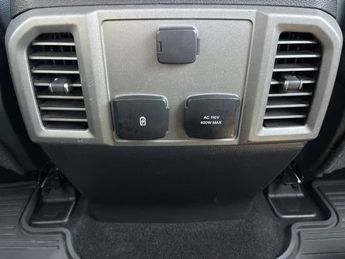 Used 2019 Ford F150 Raptor w/ Equipment Group 802A Luxury AWD/4WD image 28