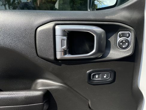 Used 2024 Jeep Wrangler Sport S w/ Convenience Group image 28