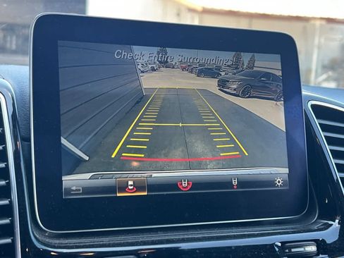 Used 2017 Mercedes-Benz GLE 43 AMG 4MATIC image 20