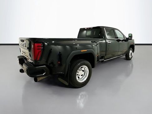 Used 2025 GMC Sierra 3500 Denali Ultimate image 7