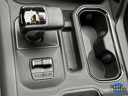 Used 2024 GMC Sierra 1500 AT4X image 20