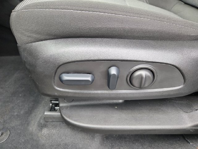 Certified 2023 Chevrolet Traverse LT FWD image 21