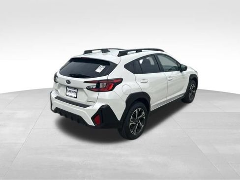 Used 2025 Subaru Crosstrek 2.5i Premium AWD/4WD image 3