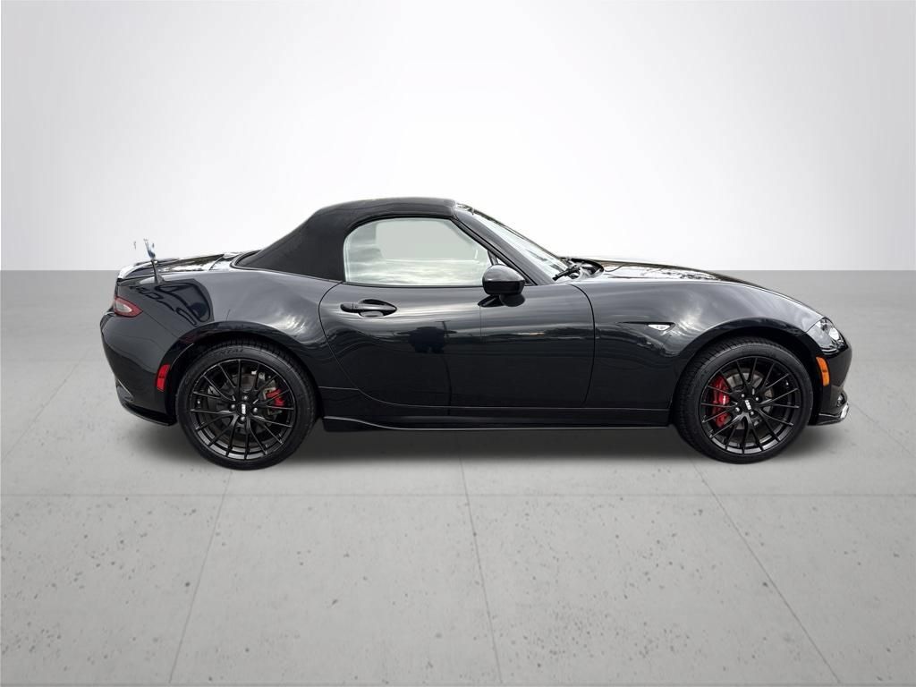 Used 2016 MAZDA MX-5 Miata Club w/ Brembo/BBS Package RWD image 5
