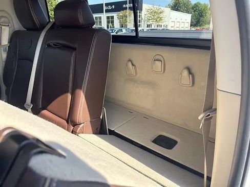Used 2018 RAM 3500 Laramie Longhorn AWD/4WD image 19