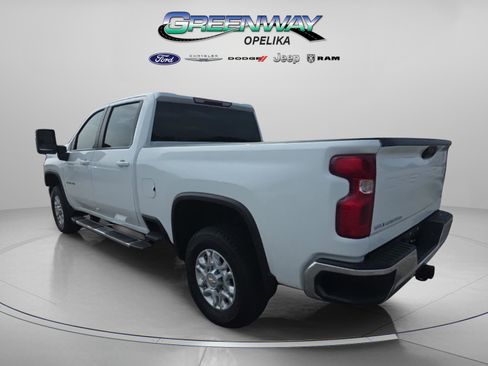 Used 2022 Chevrolet Silverado 2500 LT w/ Convenience Package image 17