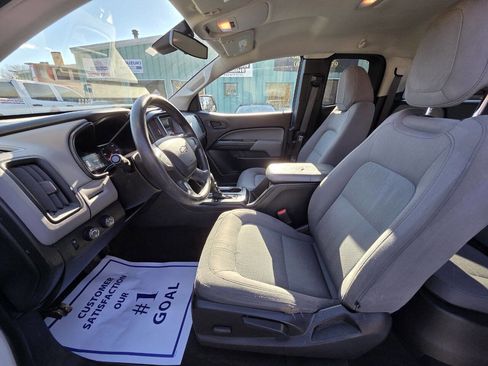 Used 2016 Chevrolet Colorado W/T image 14