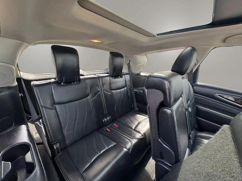 Used 2013 INFINITI JX35 AWD w/ Premium Pkg image 16