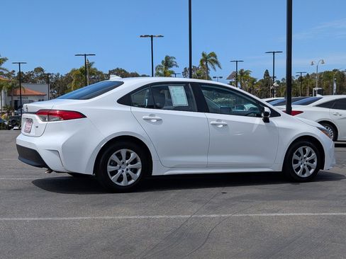 Used 2023 Toyota Corolla LE FWD image 13