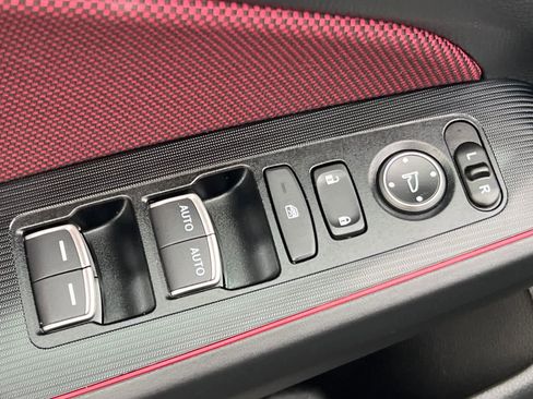 Used 2024 Honda Civic Si image 13