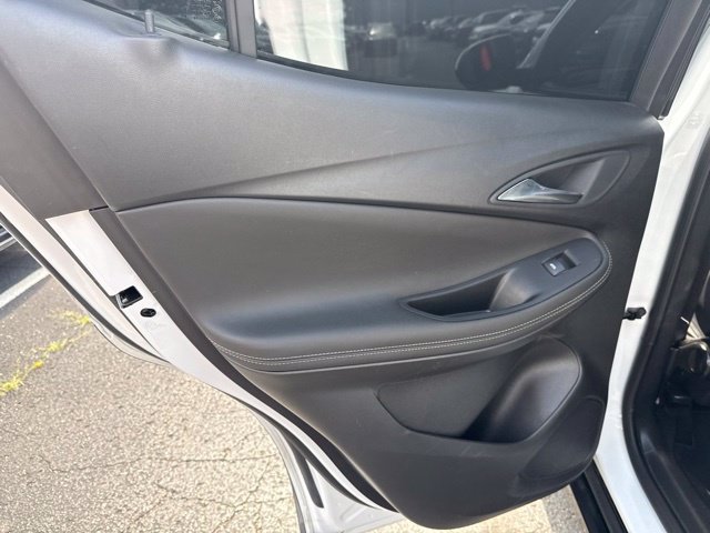 Used 2024 Buick Encore GX Sport Touring FWD image 21