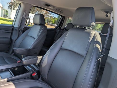 Used 2023 Honda Odyssey EX-L image 20