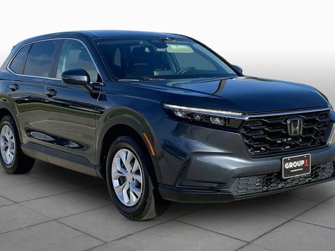 Used 2025 Honda CR-V LX image 3