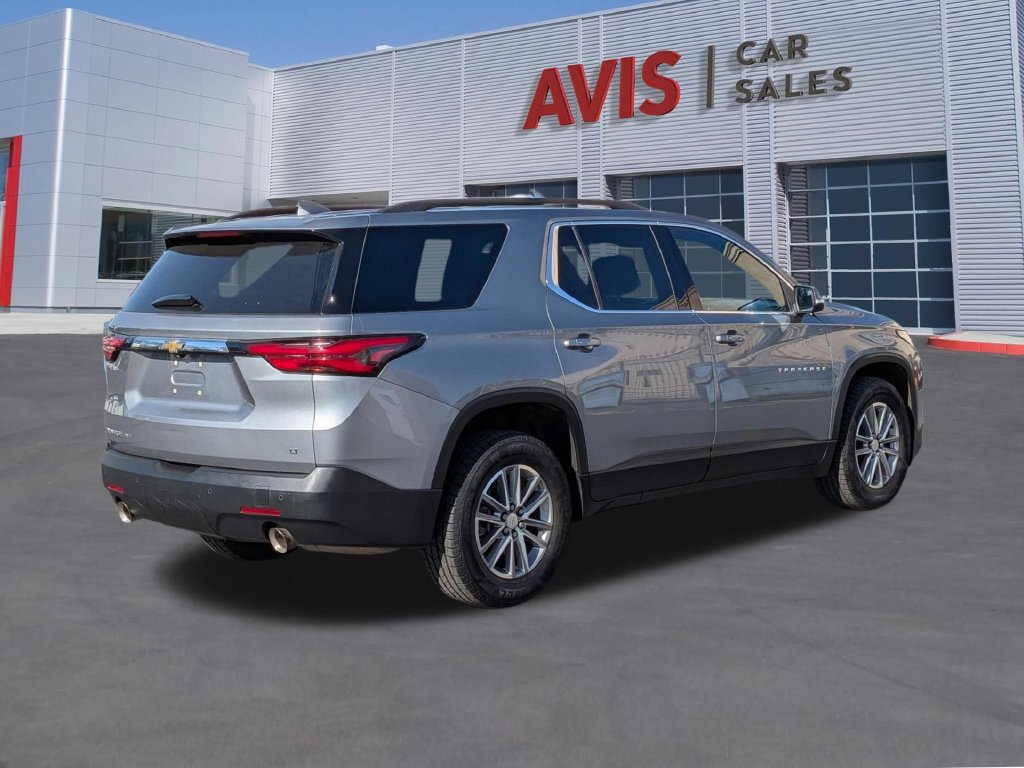 Used 2023 Chevrolet Traverse LT AWD/4WD image 6