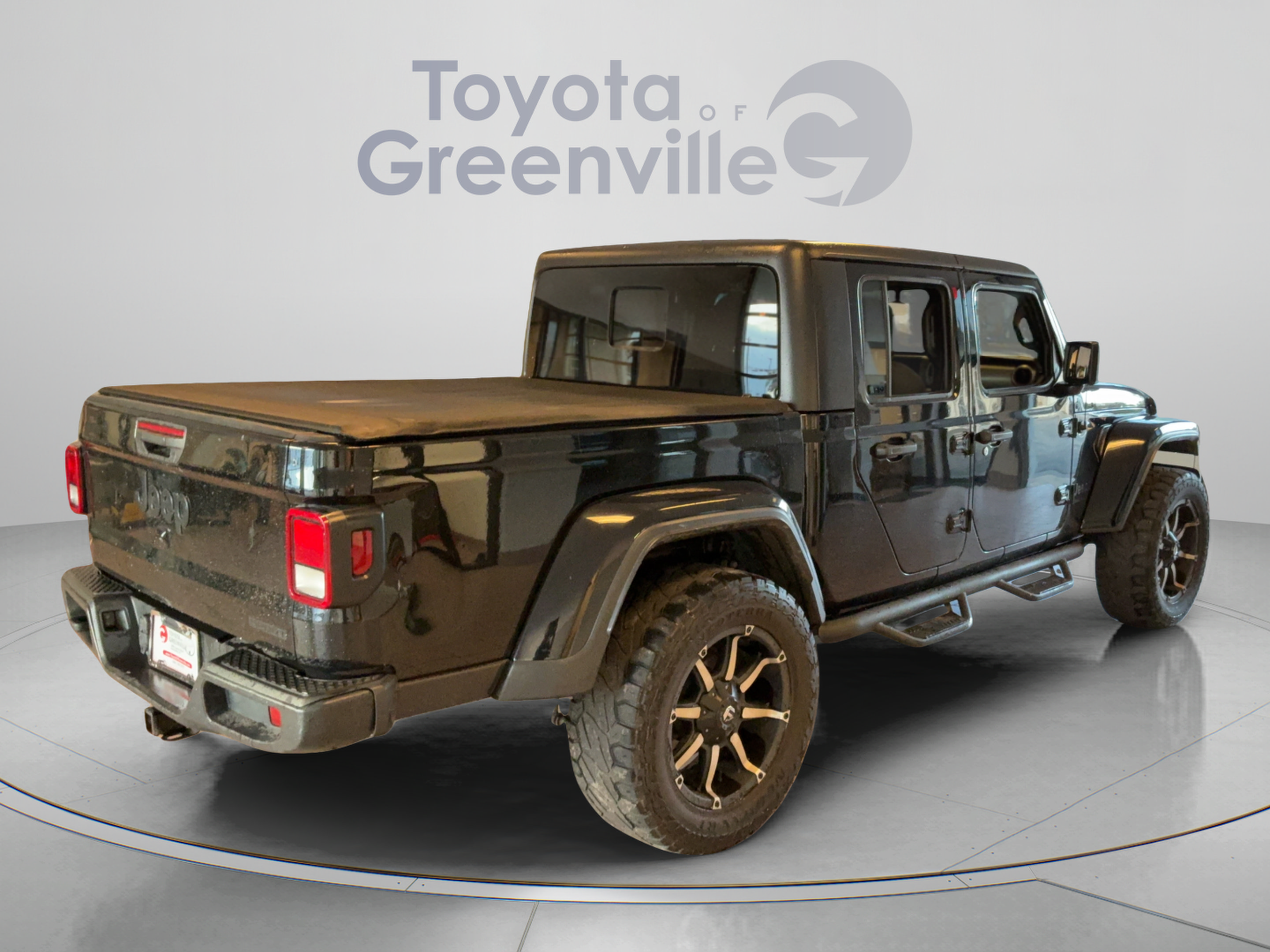 Used 2021 Jeep Gladiator Sport AWD/4WD image 6