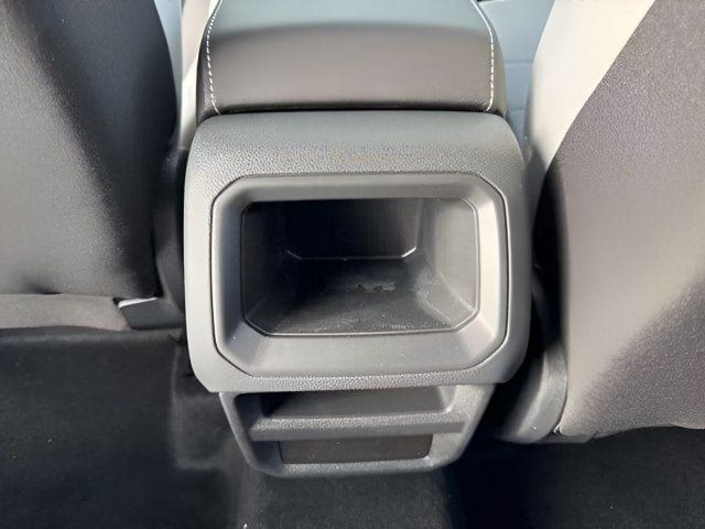Certified 2025 Volkswagen Taos S AWD/4WD image 8