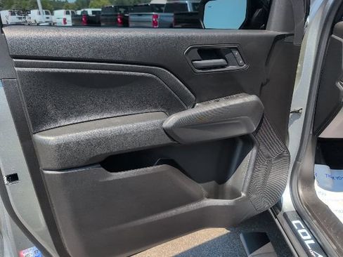 Used 2026 Chevrolet Colorado Trail Boss AWD/4WD image 19
