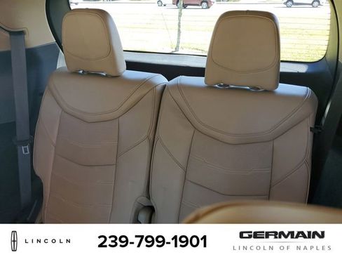 Used 2022 Cadillac XT6 Sport w/ Platinum Package image 21