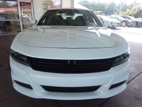 Used 2021 Dodge Charger SXT RWD image 3