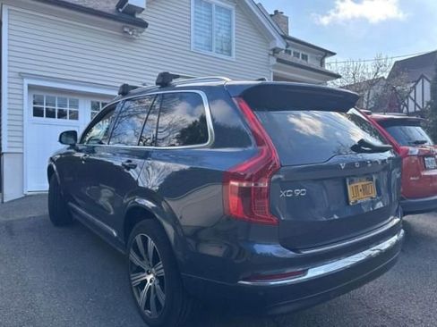 Used 2023 Volvo XC90 B6 Ultimate w/ Protection Package Premier image 3