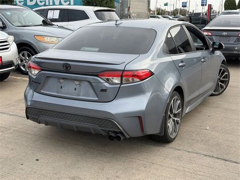 Used 2022 Toyota Corolla SE image 5