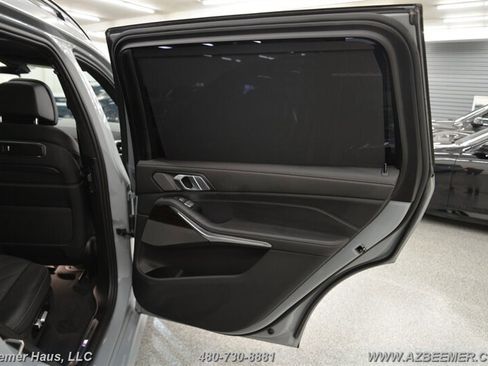Used 2024 BMW X7 xDrive40i w/ M Sport Package image 41