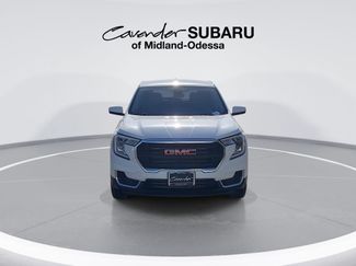 Used 2024 GMC Terrain SLE FWD video 3
